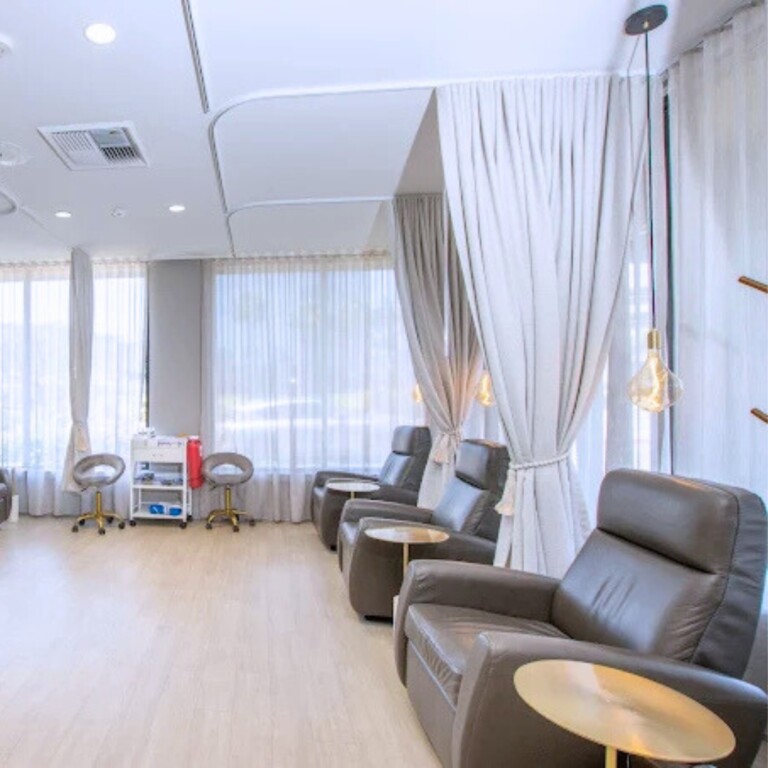 Treatment room at iThriveMD Walnut Creek